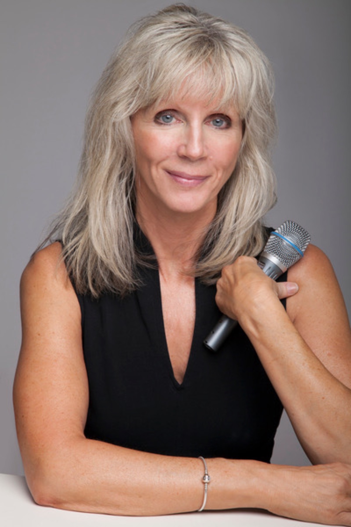 Lori Larkin performance photo